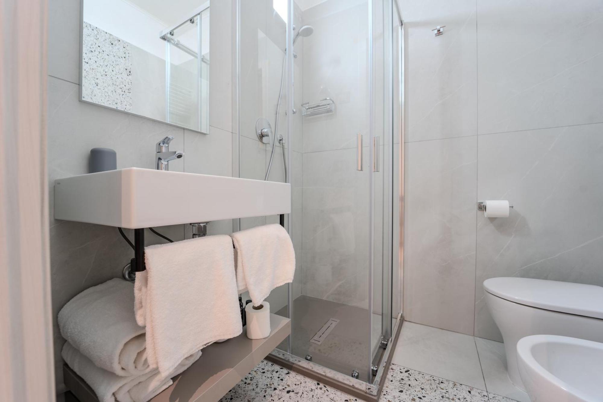 מודנה Hotel Donatello מראה חיצוני תמונה