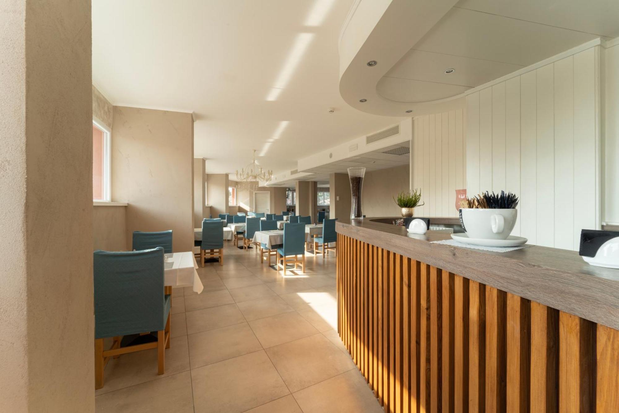 מודנה Hotel Donatello מראה חיצוני תמונה